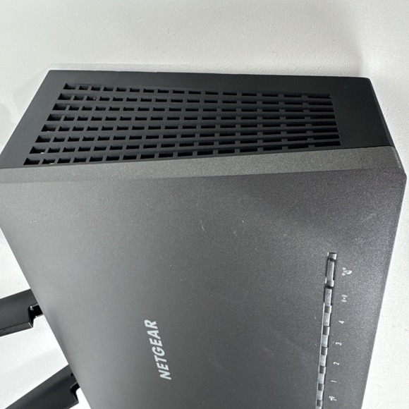 Netgear Nighthawk AC9100 R7000 - Picture 6 of 16